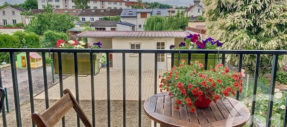 Casa de 3 dormitorios en Epernay, France No. 65344 9