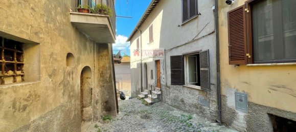 4 rooms Apartment in Tolfa, Italy No. 160482 17