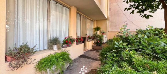 3 bedrooms Apartment in Nice, France No. 319601 2