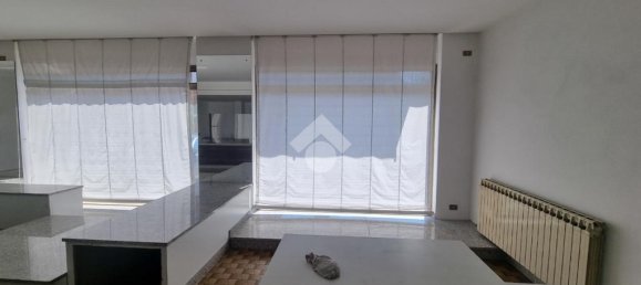 2-salle Propriété commerciale à Olgiate Molgora, Italy No. 66192 4