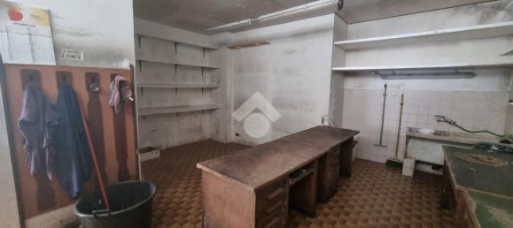 2-salle Propriété commerciale à Olgiate Molgora, Italy No. 66192 15