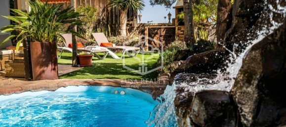 4 Schlafzimmer Villa in Arona, Spain, Nr. 13593 2