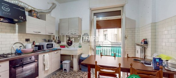 4 bedrooms Apartment in Alessandria, Italy No. 339566 6