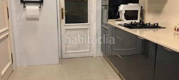 4 bedrooms Apartment in Vigo, Spain No. 190398 14