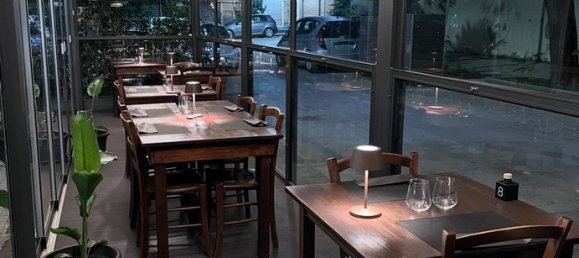 Propiedad comercial en Alghero, Italy No. 47486 12