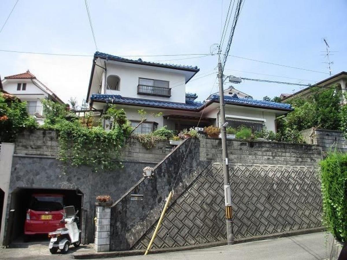 6 bedrooms House in Ehime, Japan No. 9056