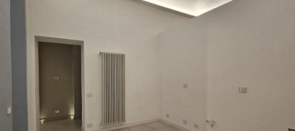 7 rooms Apartment in Carmagnola, Italy No. 203786 16