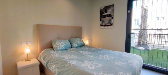 2 bedrooms Apartment in Punta Prima, Spain No. 8777 7