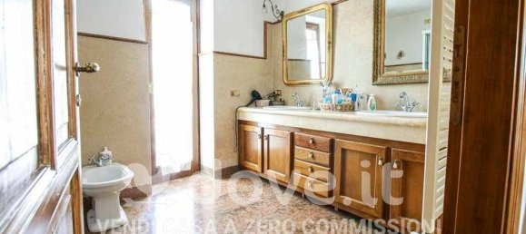 6 rooms Villa in Grottaferrata, Italy No. 28828 16