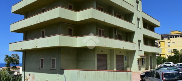 Гараж с 2 комнатами в Палуди, Италия № 283722 3