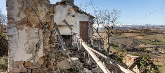 7-Zimmer Haus in Ripatransone, Italy, Nr. 111493 13