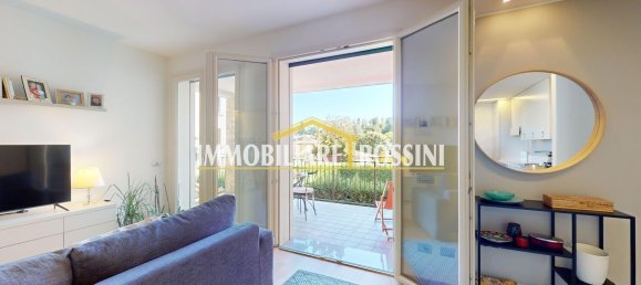 Apartamento de 3 habitaciónes en Malnate, Italy No. 188163 5