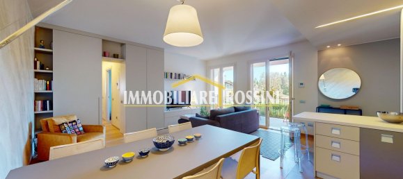 Apartamento de 3 habitaciónes en Malnate, Italy No. 188163 2