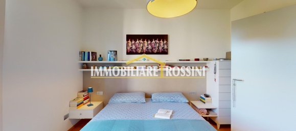 Apartamento de 3 habitaciónes en Malnate, Italy No. 188163 17