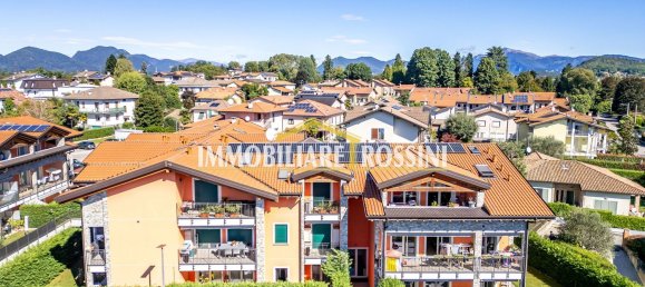 Apartamento de 3 habitaciónes en Malnate, Italy No. 188163 34