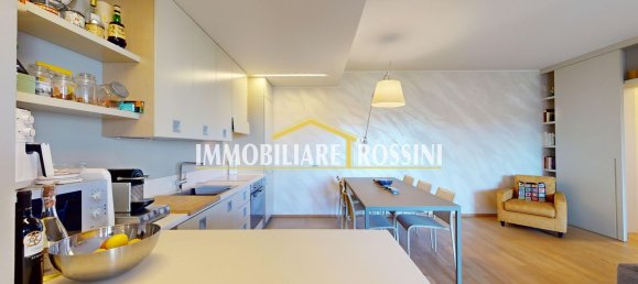 Apartamento de 3 habitaciónes en Malnate, Italy No. 188163 10