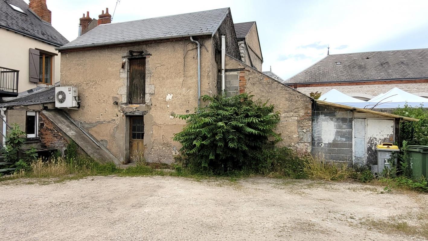 2 bedrooms Apartment in Fleury-les-Aubrais, France No. 63653