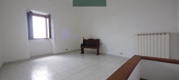 Casa de 4 divisões em Follo, Italy N.º 117623 19