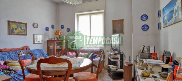 5 bedrooms Villa in Varese, Italy No. 15173 3