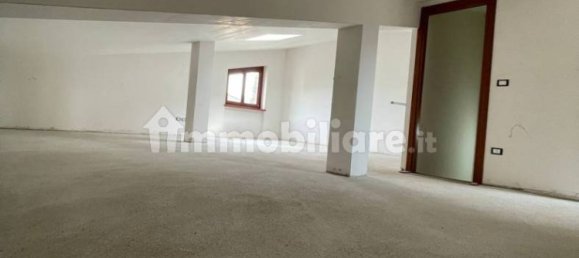 Villa de 5 dormitorios en Scoppito, Italy No. 191291 37