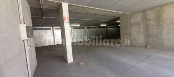 Garagem em Erbusco, Italy N.º 261894 2