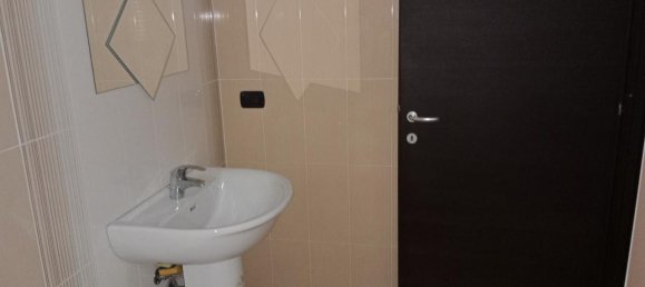 4-Zimmer Penthouse in Carpi, Italy, Nr. 130337 4