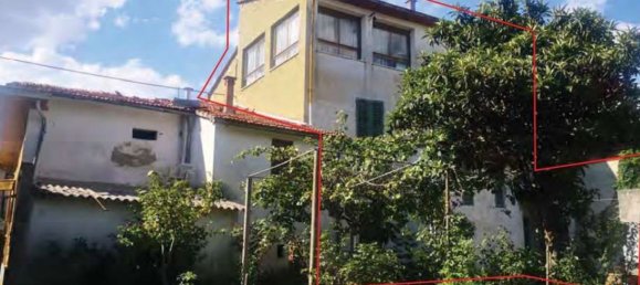 Gebäude in Arezzo, Italy 292m², Nr. 334768 2