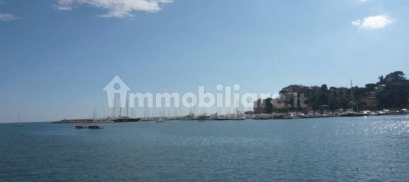 3 Schlafzimmer Villa in Rapallo, Italy, Nr. 38444 14