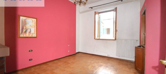 Apartamento de 3 dormitorios en Viareggio, Italy No. 42535 11