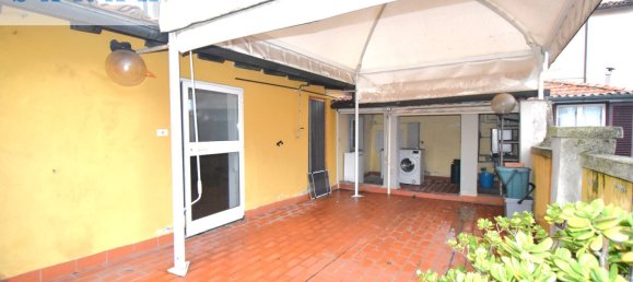 Apartamento de 3 dormitorios en Viareggio, Italy No. 42535 2