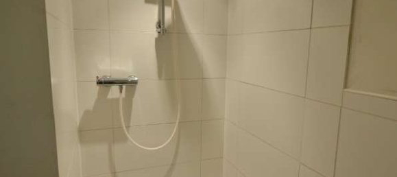 Квартира с 3 спальнями в Зарлуи, Германия № 102320 8