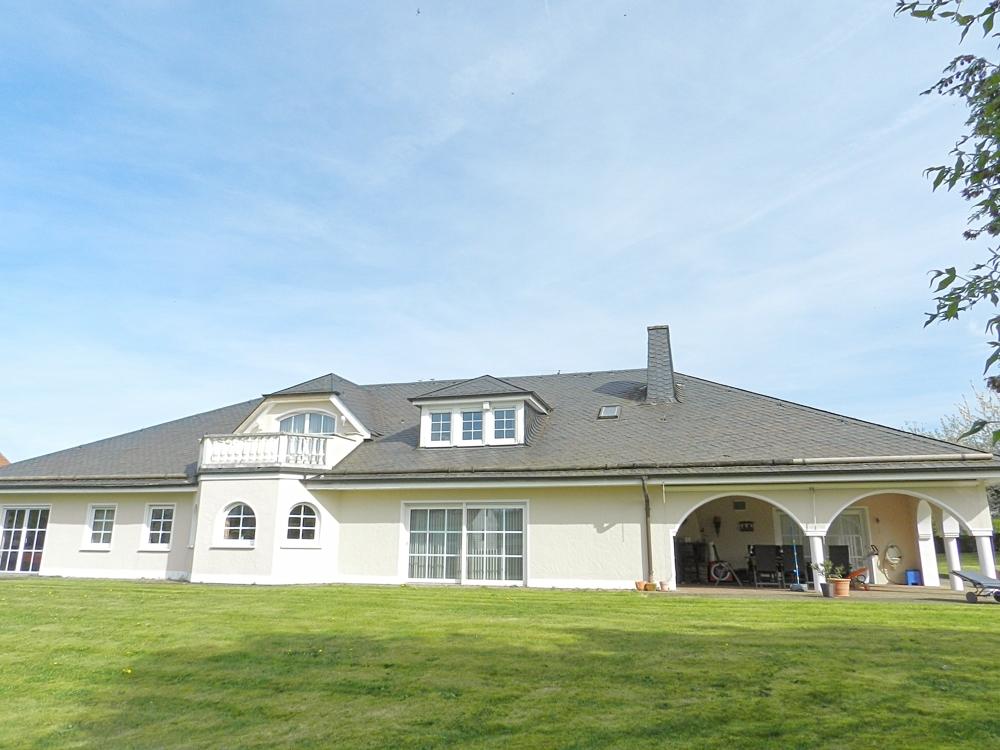 Вилла с 8 комнатами в Биркенфельд, Германия № 125637