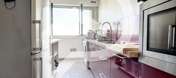 2 bedrooms Apartment in Chennevieres-sur-Marne, France No. 185930 5