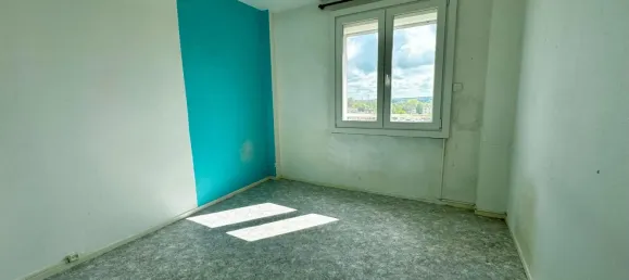 5 rooms Apartment in Maubeuge, France No. 274970 7