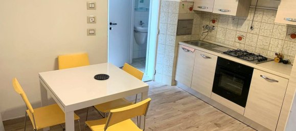 Квартира с 2 спальнями в Портовенере, Италия № 320487 3