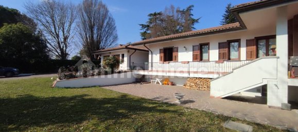 3 Schlafzimmer Villa in Udine, Italy, Nr. 84408 6