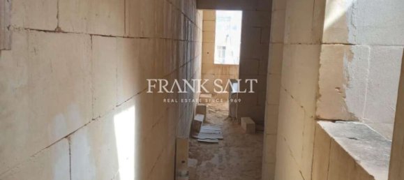 1 Schlafzimmer Penthouse in Marsalforn, Malta, Nr. 985 3