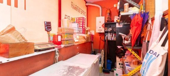 91m² Commercial property in Vila Nova de Gaia, Portugal No. 318631 12