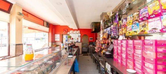 91m² Commercial property in Vila Nova de Gaia, Portugal No. 318631 10