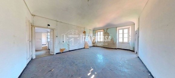 3 bedrooms Apartment in Savona, Italy No. 196922 3