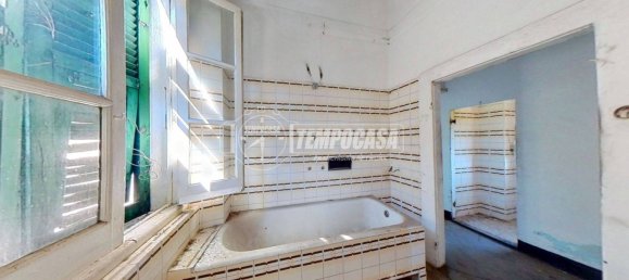 3 bedrooms Apartment in Savona, Italy No. 196922 12