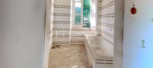 3 bedrooms Apartment in Savona, Italy No. 196922 15