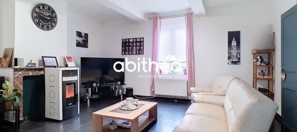 4 bedrooms House in Estrees, France No. 160770 6