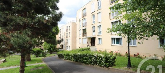 2 bedrooms Apartment in Bougival, France No. 124782 9
