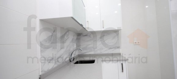 Квартира с 1 спальней в Лиссабон, Португалия № 151952 8