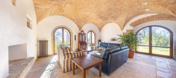 7 bedrooms House in Todi, Italy No. 127342 19