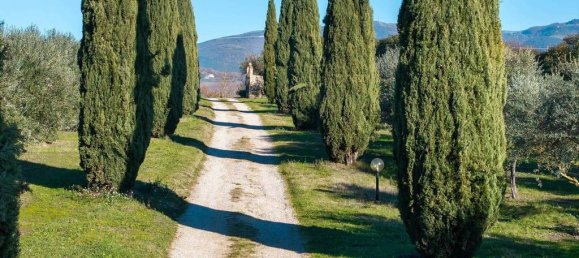 7 bedrooms House in Todi, Italy No. 127342 11