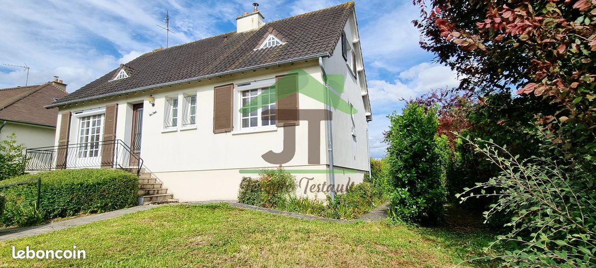 4 chambres Maison à Châteaudun, France No. 65721