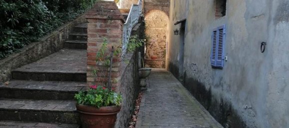 Дом с 12 спальнями в Санта Луче, Италия № 364492 3