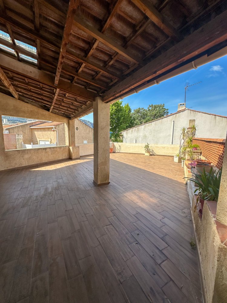 2 Schlafzimmer Wohnung in Marseille, France, Nr. 298310